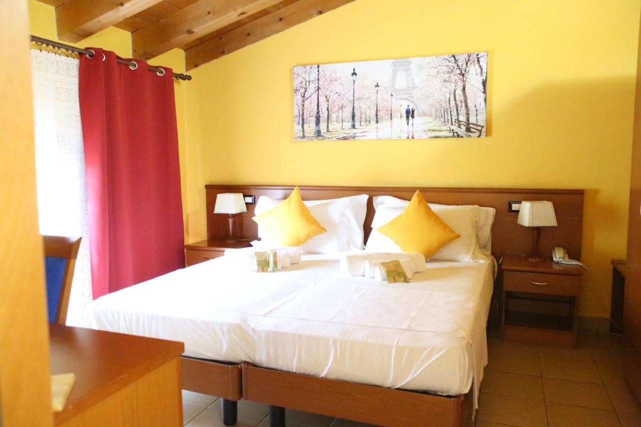 Hotel Al Bosco Sona Exterior foto